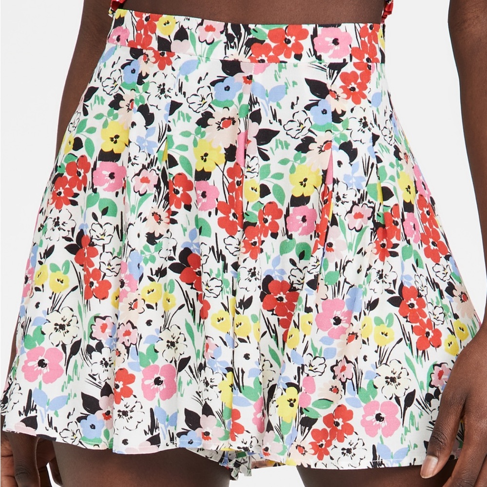 Yumi Kim Floral Shorts/Skort / Size 8